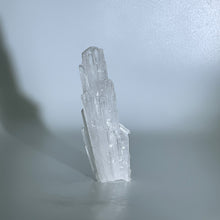 Load image into Gallery viewer, Scolecite
