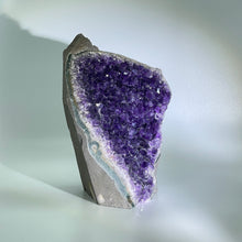 Load image into Gallery viewer, AAA Amethyst Geode, Uraguay
