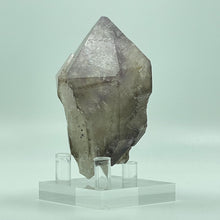 Load image into Gallery viewer, Super 7 Amethyst with special formation, Espirto Santo, Brazil
