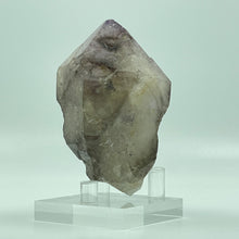 Load image into Gallery viewer, Super 7 Amethyst with special formation, Espirto Santo, Brazil
