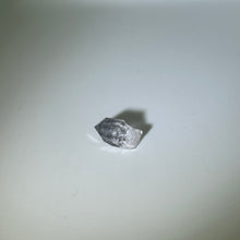 Load image into Gallery viewer, Black Phantom Quartz mini
