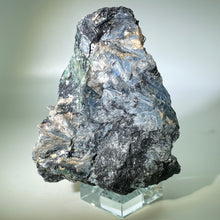 Load image into Gallery viewer, Ocean Kyanite Cluster with Green Kyanite
