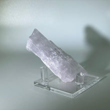 Load image into Gallery viewer, Kunzite
