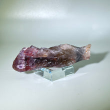 Load image into Gallery viewer, Super 8 with Citrine and Prasiollite Brazil
