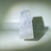 Load image into Gallery viewer, Quartz Agate Mountain
