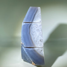 Load image into Gallery viewer, Quartz Agate Tree
