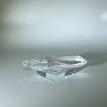 Load image into Gallery viewer, Holographic Tetrahedron Starbrary Brazil
