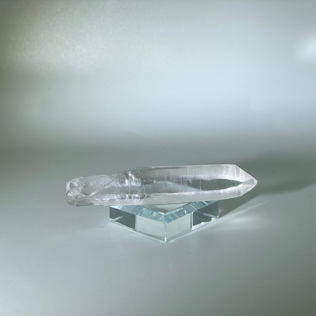 Holographic Tetrahedron Starbrary Brazil