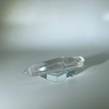 Load image into Gallery viewer, Holographic Tetrahedron Starbrary Brazil
