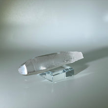 Load image into Gallery viewer, Holographic Tetrahedron Starbrary Brazil
