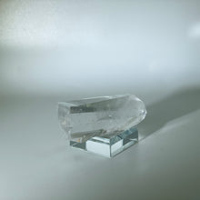 Load image into Gallery viewer, Holographic Tetrahedron Starbrary Brazil
