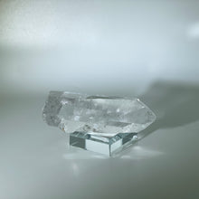 Load image into Gallery viewer, Holographic Tetrahedron Starbrary Brazil
