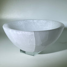 Load image into Gallery viewer, Selenite Bowl
