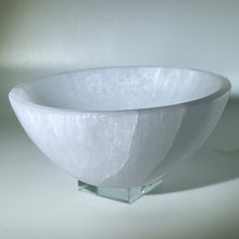 Load image into Gallery viewer, Selenite Bowl
