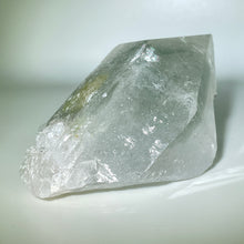 Load image into Gallery viewer, Chlorite Included Quartz Point Stone
