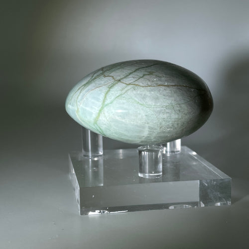 Garnierite Palm Stone