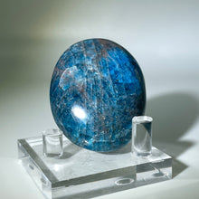 Load image into Gallery viewer, Blue Apatite Palm Stone
