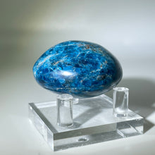 Load image into Gallery viewer, Blue Apatite Palm Stone
